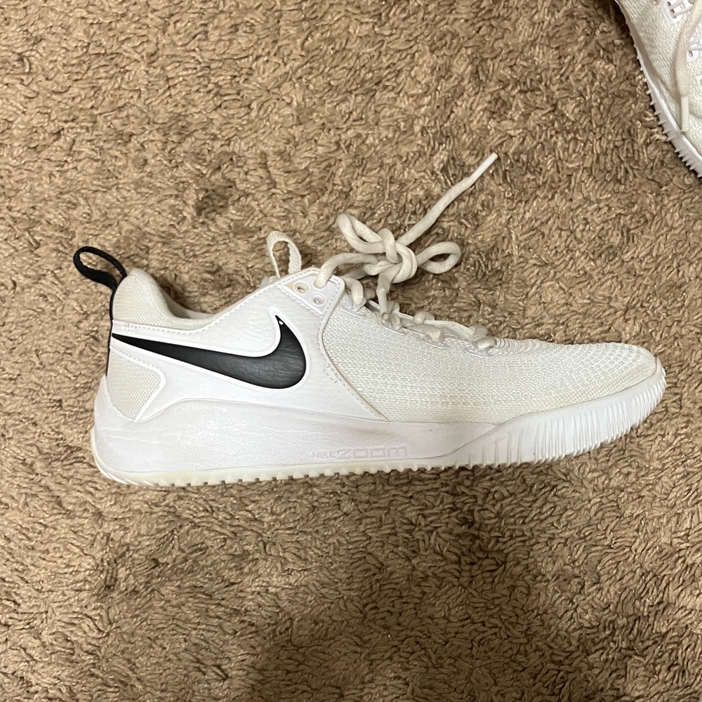 Nike Zoom White and Black volleyball shoes